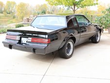 Buick GNX cu 8 mile