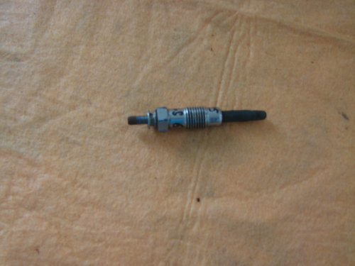 Bujie incandescenta BMW Seria 5 E34 [1988 - 1996] Sedan 525tds MT (143 hp) 2.5 TDS