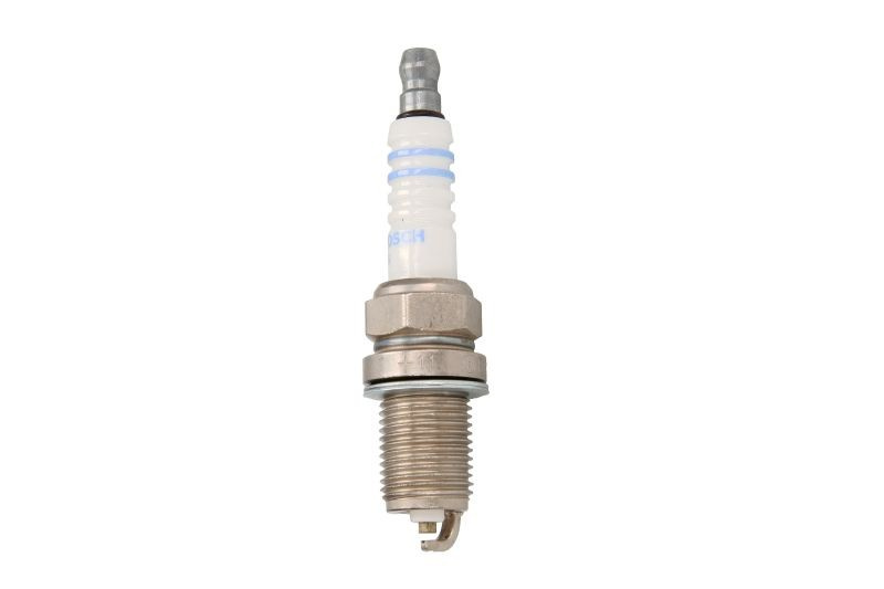 Bujii MERCEDES E-CLASS Combi (S210) (1996 - 2003) BOSCH 0 242 229 543 piesa NOUA