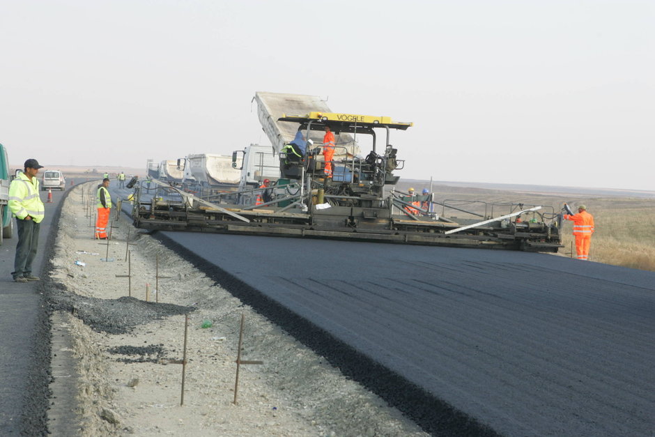 Bulgarii colaboreaza cu Qatar pentru constructia de autostrazi