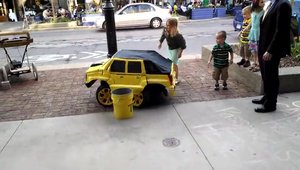 Bumblebee exista in realitate: un transformer uman care se face masina