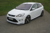 Bunatati pentru Focus de la JMS Racelook