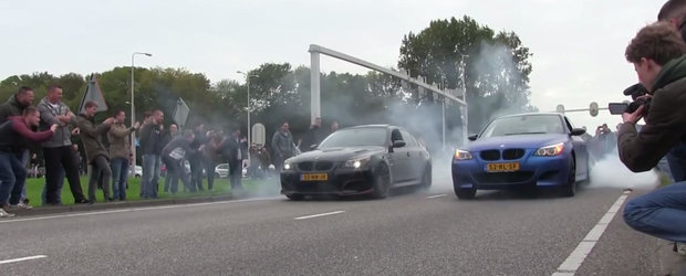 Burnout la superlativ: Doua M5-uri E60 incing impreuna asfaltul!