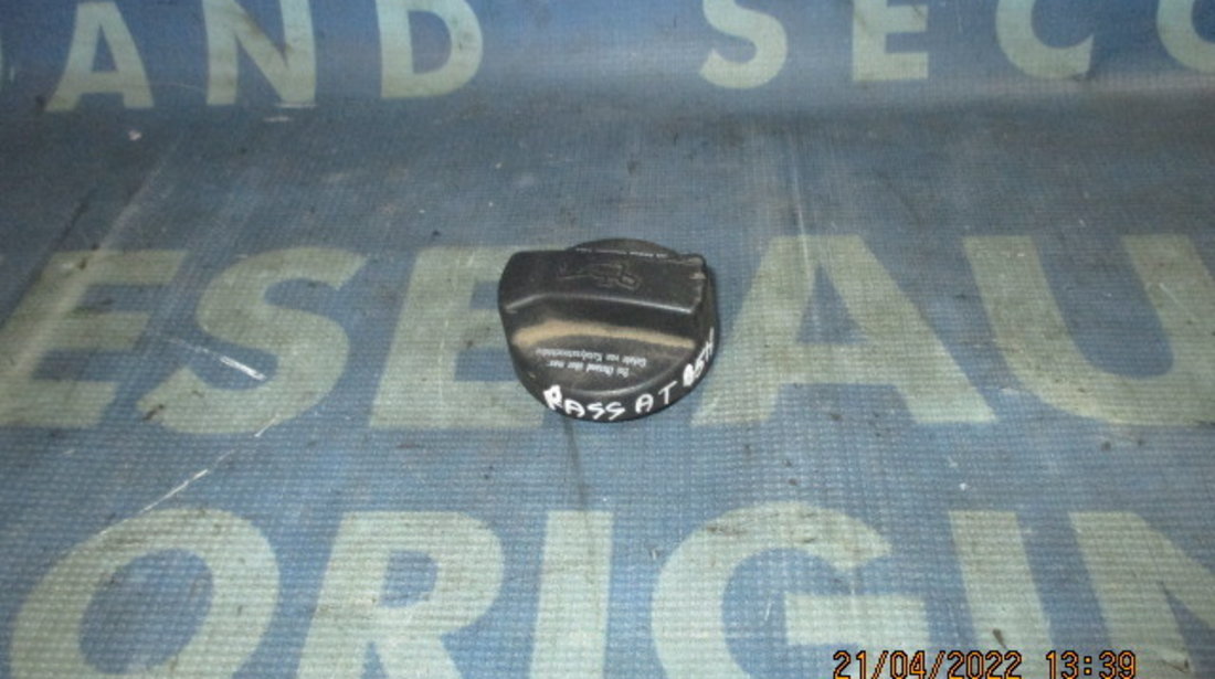 Buson ulei motor VW Passat B5; 0281103485