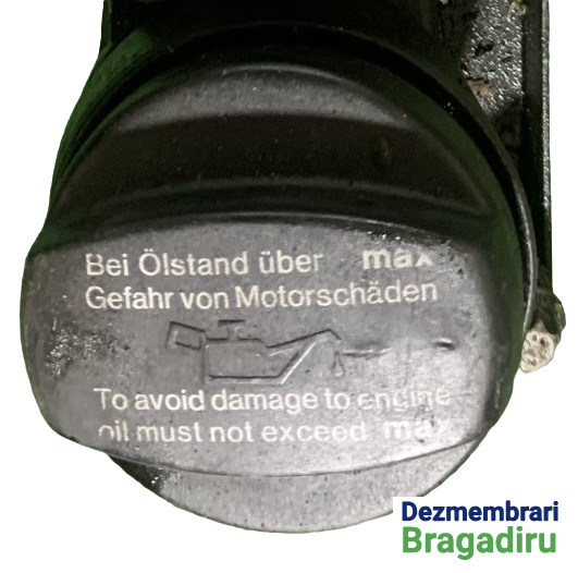 Buson umplere ulei Mercedes-Benz C-Class W203/S203/CL203 [2000 - 2004] Sedan 4-usi C 200 CDI AT (122 hp)