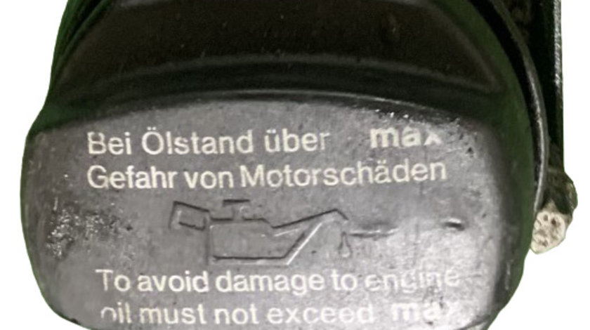 Buson umplere ulei Mercedes-Benz C-Class W203/S203/CL203 [2000 - 2004] Sedan 4-usi C 200 CDI AT (122 hp)