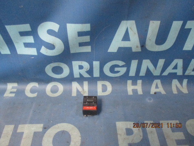 Butoane Audi A8 2002; 4D0959769 // 893859769 (memorie scaune)