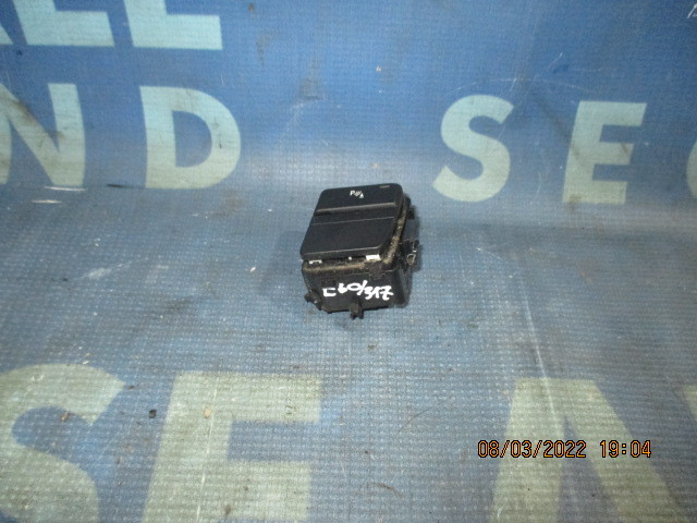Butoane BMW E60 2007; 9137917 (PDC)