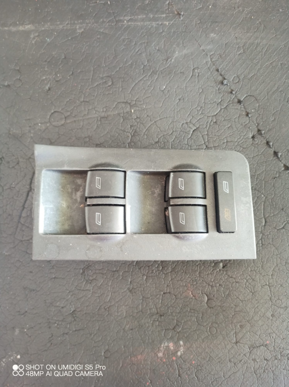 Butoane comanda geamuri , Audi A6 C5 COD-4b0959851 b