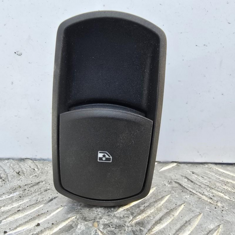 Butoane comanda geamuri electrice Opel Corsa D facelift 2010-2014