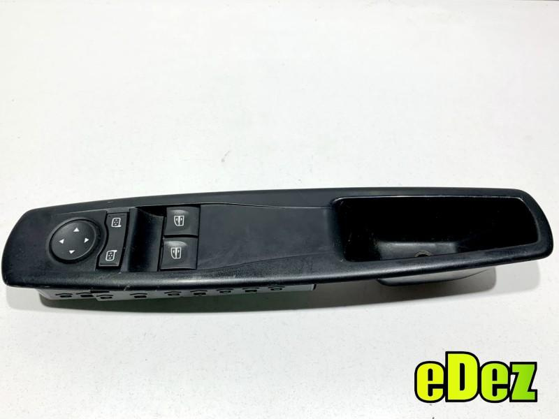 Butoane comanda geamuri electrice stanga fata Renault Megane 3 (2008-2012) 809610014R