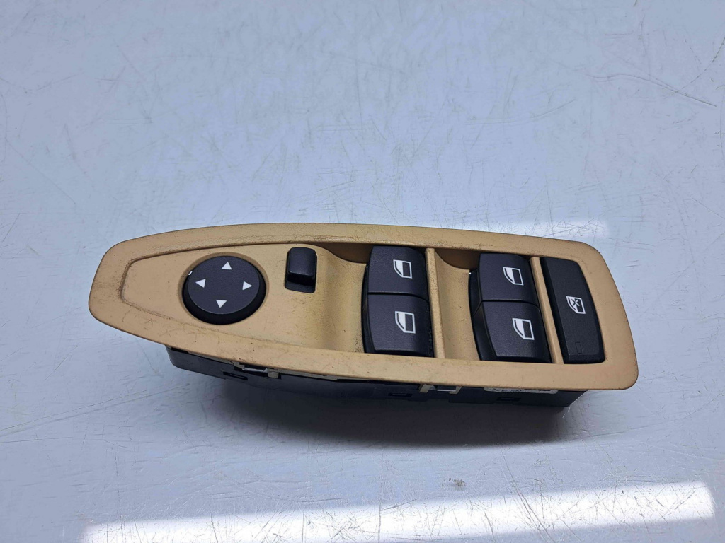 Butoane comanda geamuri sofer Bmw 1 (F20, F21) [Fabr 2011-2017] 9208110-03