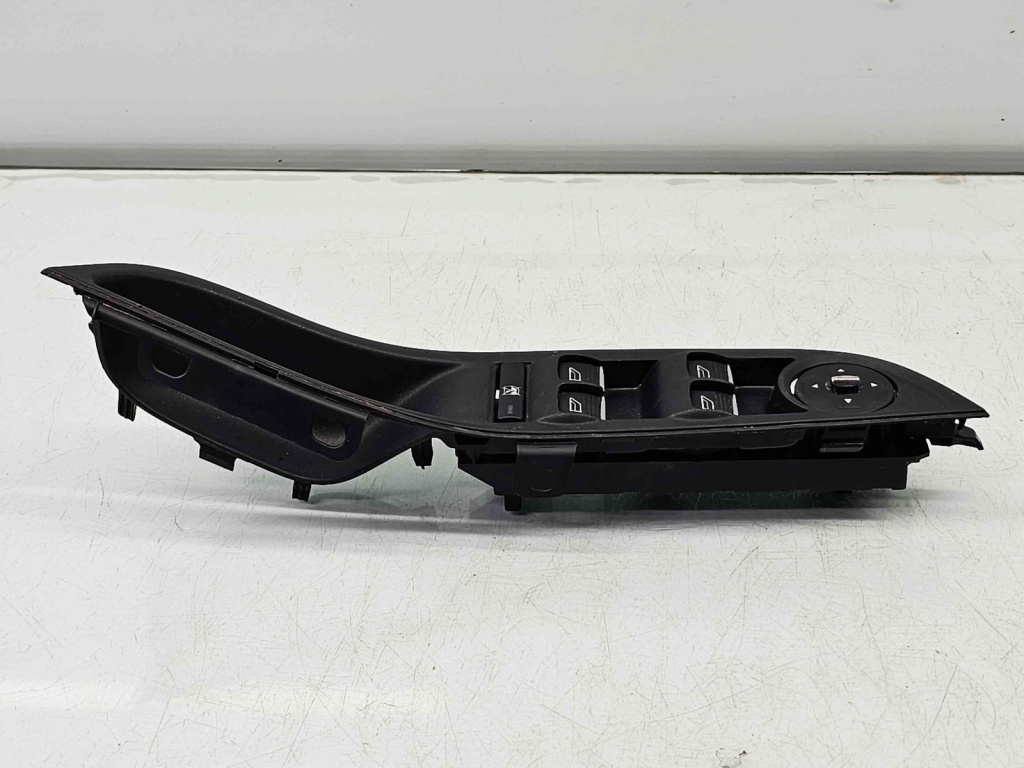 Butoane comanda geamuri sofer Ford Focus 3 [Fabr 2010-2018] AM5T14A132AA