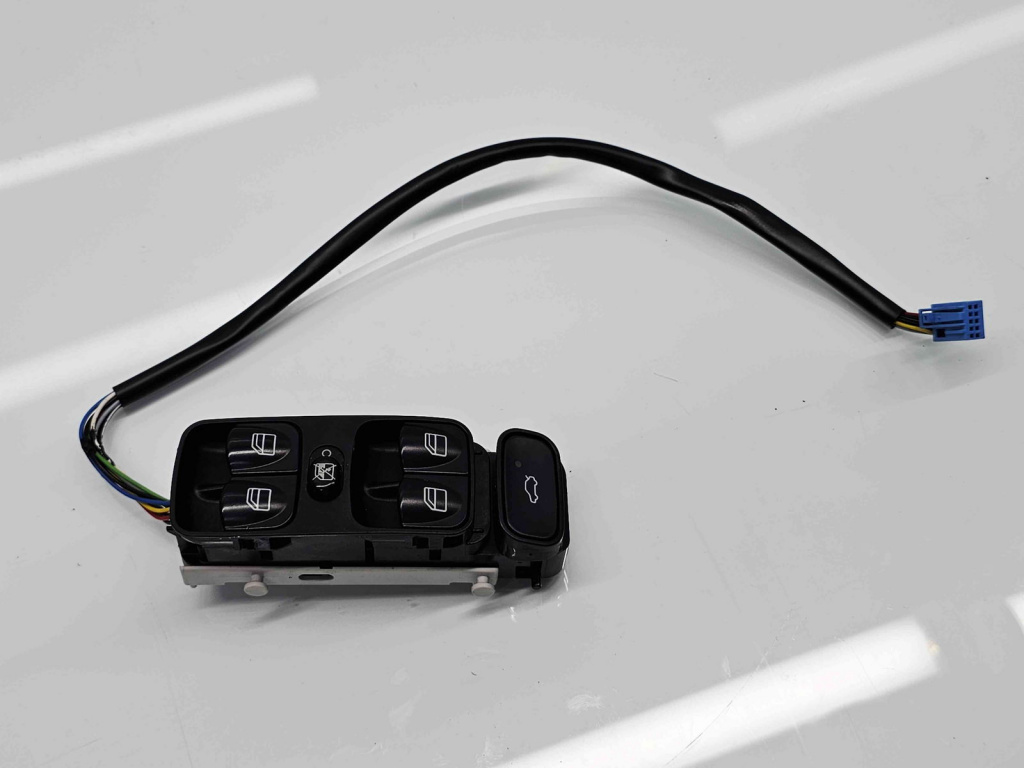 Butoane comanda geamuri sofer Mercedes Clasa CLK (C209) [Fabr 2002-2009] A2098203410