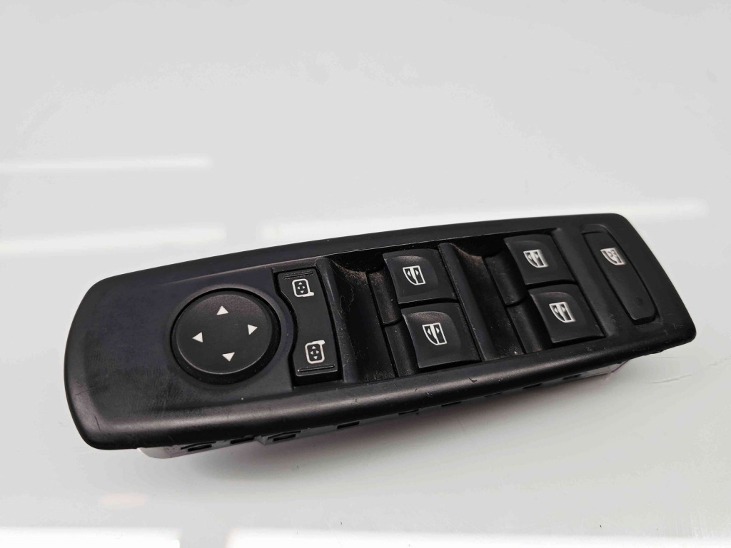 Butoane comanda geamuri sofer Renault Scenic 3 [Fabr 2009-2015] 809610007R