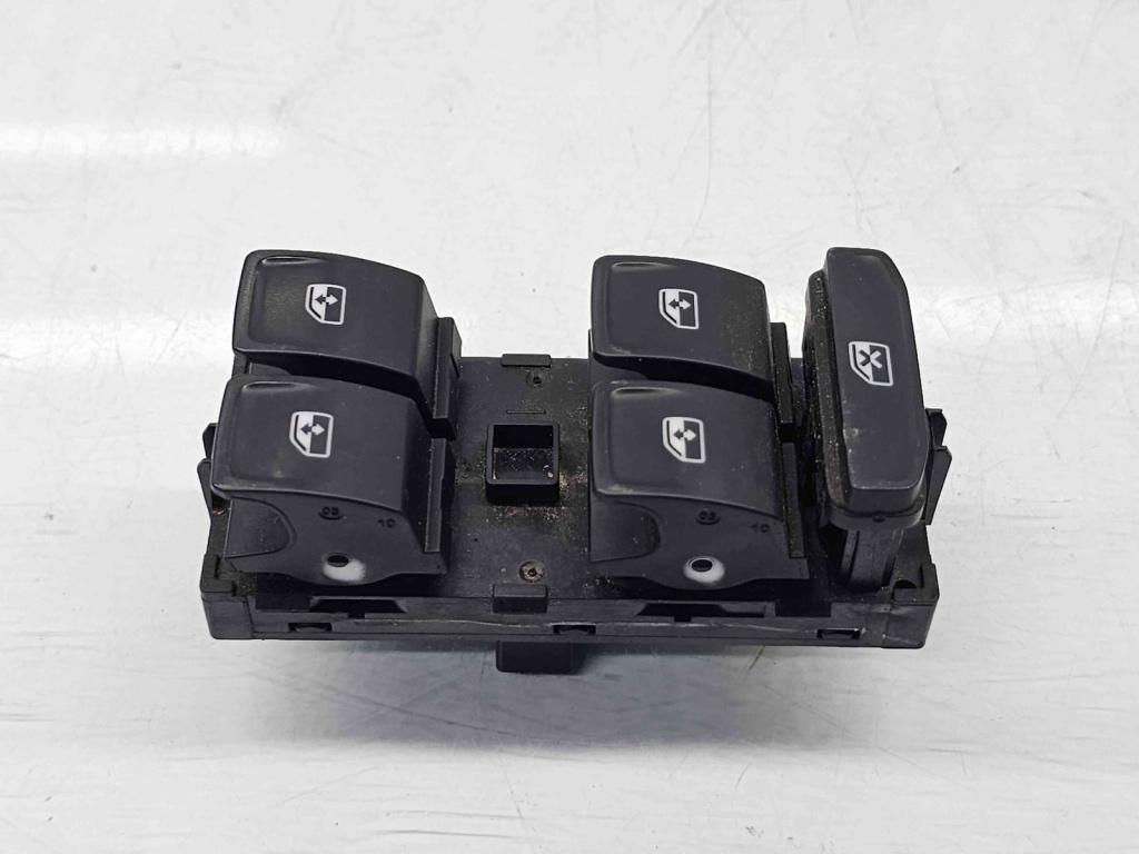 Butoane comanda geamuri sofer Volkswagen Passat B8 (3G2) [Fabr 2015-prezent] 5G0959857D