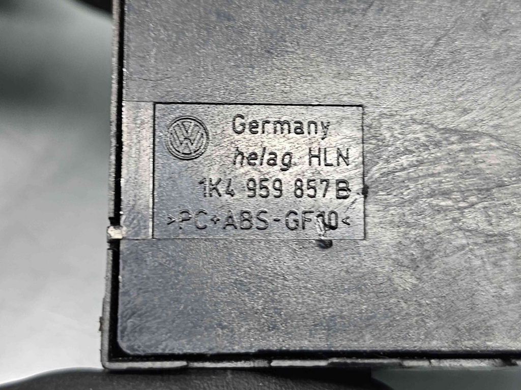 Butoane comanda geamuri sofer Volkswagen Passat B7 (365) Variant [Fabr 2010-2014] 1K4959857B