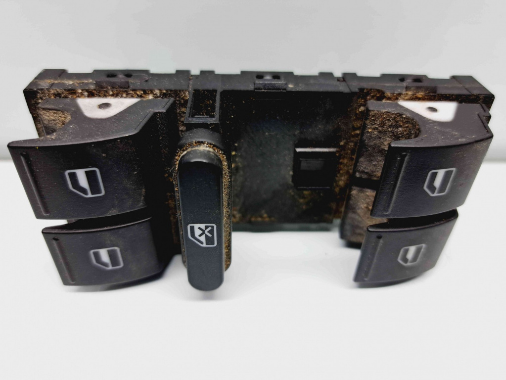 Butoane comanda geamuri sofer Volkswagen Passat B7 (365) Variant [Fabr 2010-2014] 1K4959857B