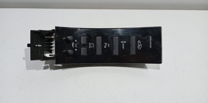 Butoane comenzi consola centrala A2218215451 Mercedes-Benz S-Class W221 [2005 - 2009]