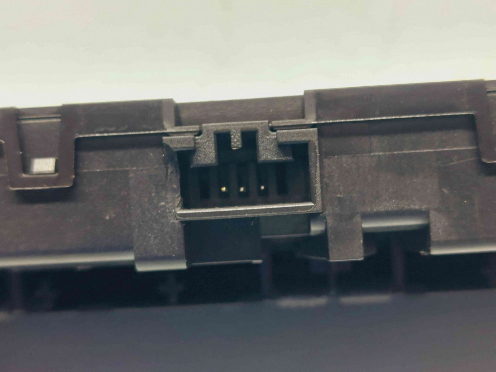 Butoane comenzi consola centrala Audi A4 (8W2, B9) [Fabr 2015-2023] 8W0925301