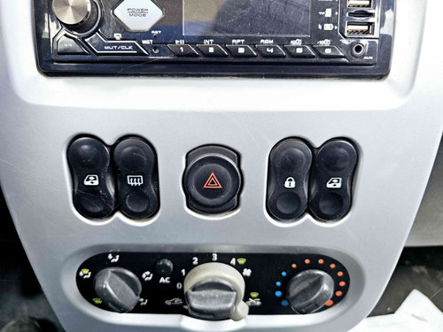 Butoane comenzi consola centrala Dacia Logan MCV (KS) [Fabr 2007-2012] OEM