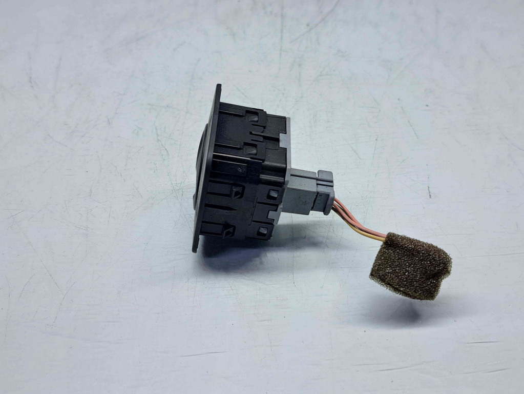 Butoane comenzi consola centrala Renault Scenic 3 [Fabr 2009-2015] 283950001R