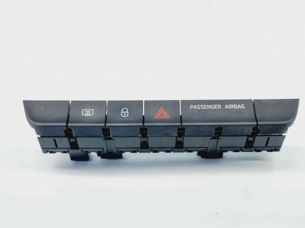 Butoane comenzi consola centrala Skoda Fabia 3 (NJ3) [Fabr 2014-2022] 6V0927132A
