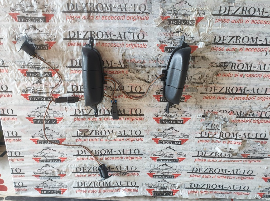 Butoane comenzi volan Opel Zafira A cod piesa: 90561159
