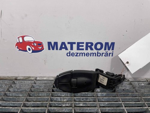 BUTOANE COMENZI VOLAN PEUGEOT 307 - - (2001 2005)