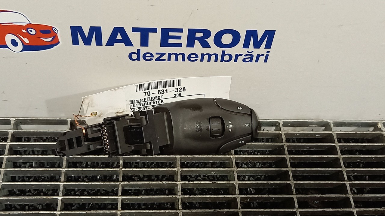 BUTOANE COMENZI VOLAN PEUGEOT 308 - - (2