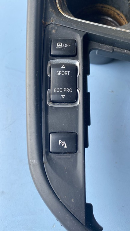 Butoane consolaBMW 320 d GT xDrive , cod motor N47-D20C , an 2014