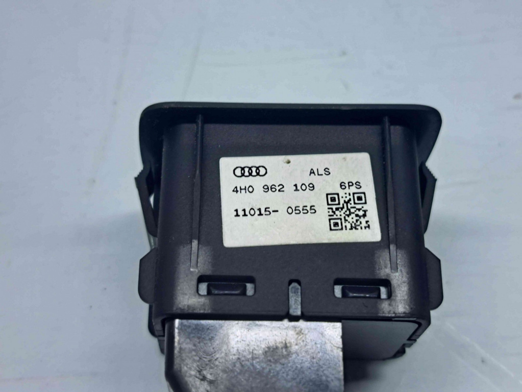Butoane dezactivare alarma Audi A1 (8X1) [Fabr 2010-2018] 4H0962109