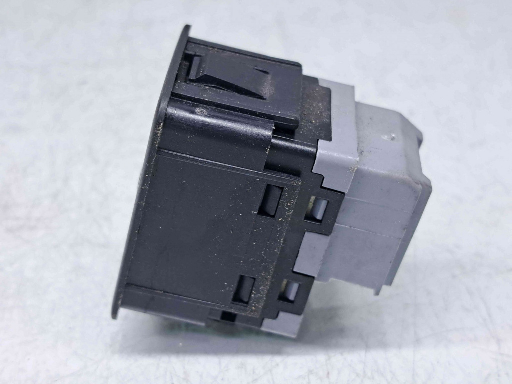 Butoane dezactivare alarma Audi A4 (8K2, B8) [Fabr 2008-2015] 4F0962109