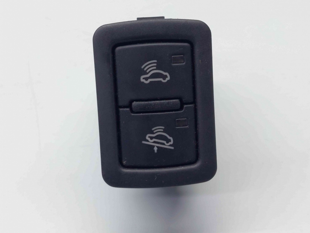 Butoane dezactivare alarma Audi Q7 (4LB) [ Fabr 2006-2014] 4F0962109