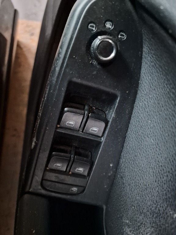 Butoane Geam Audi A4 B8 2008-2014