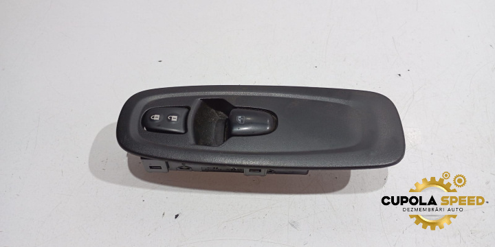 Butoane geam + butoane blocare / deblocare usi dreapta fata 254119716r Renault Kadjar [2015 - 2018]