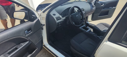 Butoane geam Ford Mondeo 2.0 TDCI MK 3 85 Kw / 115Cp transmisie manuala , an de fabricatie 2006