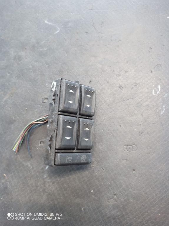 Butoane geam , Ford Mondeo , COD - 3S7T 14A132 BA