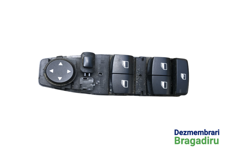 Butoane geam sofer Cod: 9238241 9238241 BMW Seria 5 F11 [2009 - 2013] Touring wagon 520 d Steptronic (184 hp) Cod motor: N47T, Cod culoare: B90, Pachet M