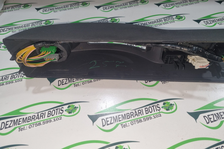 Butoane geam sofer Dacia Logan [2004 - 2008] Sedan 1.6 MT (87 hp)