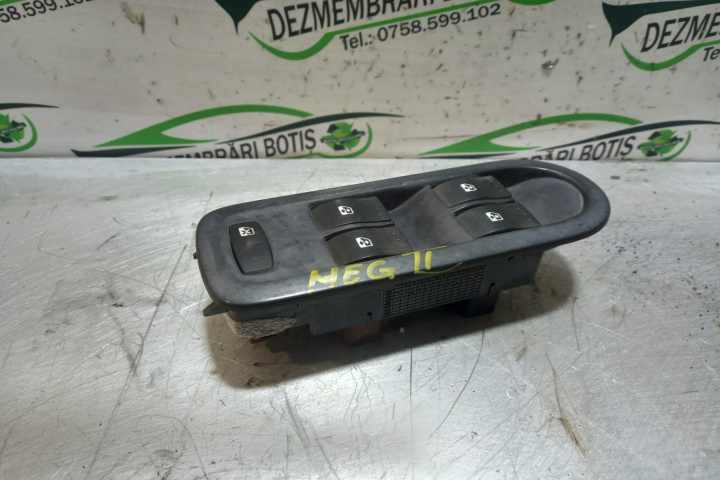 Butoane geam sofer Renault Laguna [facelift] [1998 - 2001] Liftback 1.6 MT (108 hp)