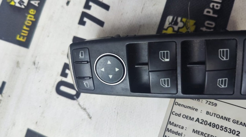 Butoane geam stanga fata Mercedes W204 2.2 CDI an 2012 cod A2049055302