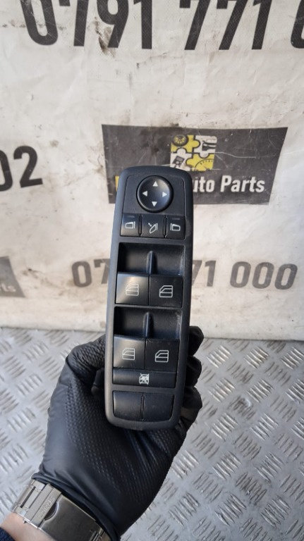 Butoane geam usa stanga fata Mercedes R-Class W251 3.0 CDI cod A2518300290