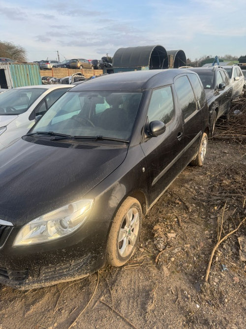 Butoane geam usa stanga fata Skoda Roomster an 2012