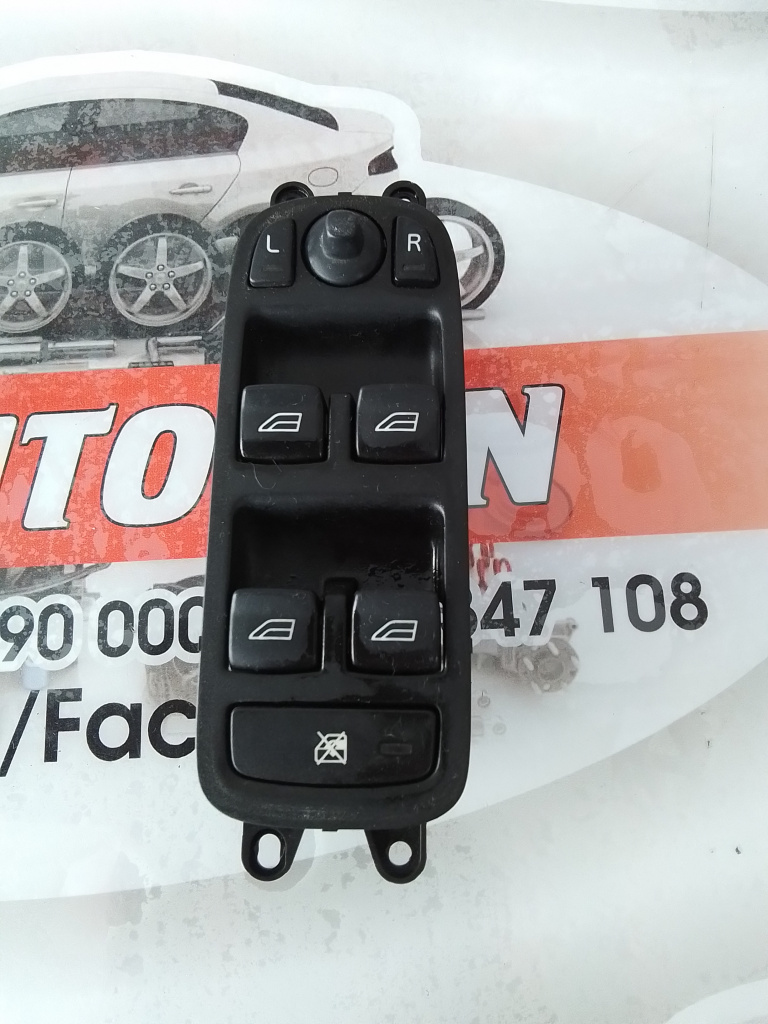 Butoane geam Volvo V70 2 (2000-2007) 2.0 Motorina 2007, 03451100