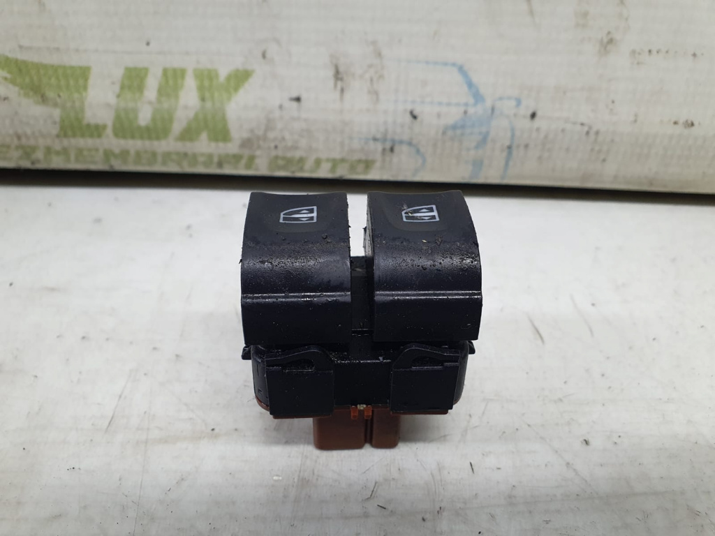 Butoane geamuri 254113300r Renault Captur [facelift] [2017 - 2019] 0.9 TCE H4B408