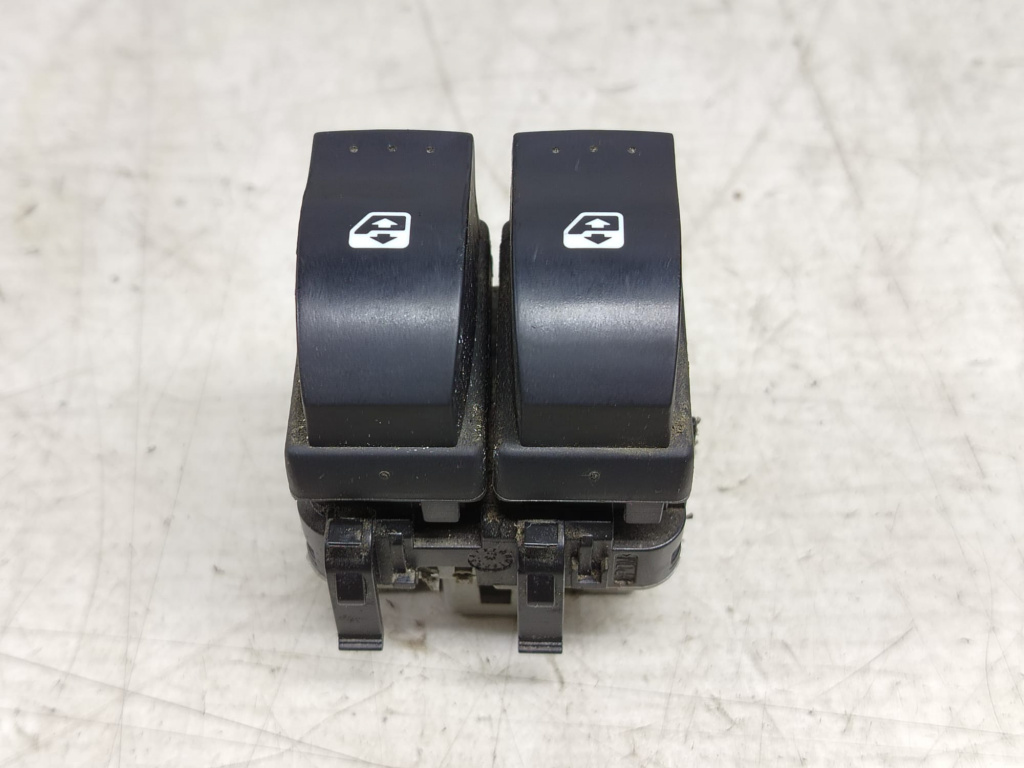 Butoane geamuri 315033a Renault Megane 2 [2002 - 2006] 1.9 dci F9Q800