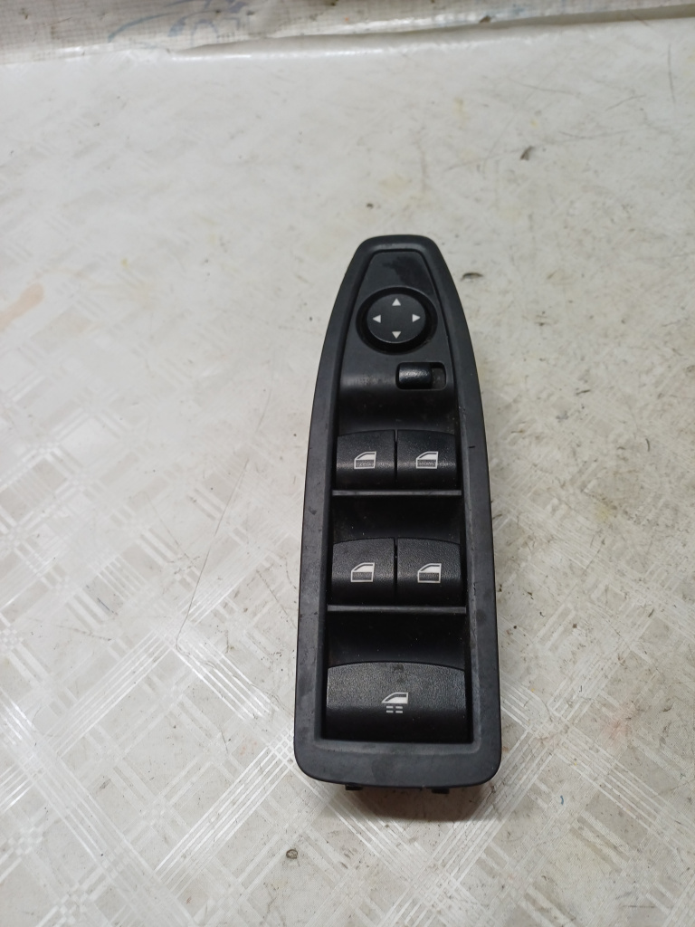 Butoane geamuri electrice BMW Seria 2 Cabrio F23 - Motorina 2017, 922626102
