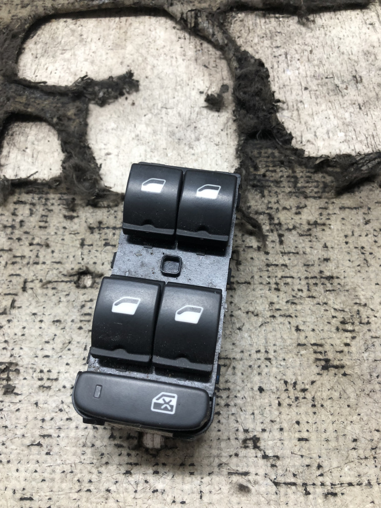 Butoane geamuri electrice Citroen C3 1.2 Benzina 2017