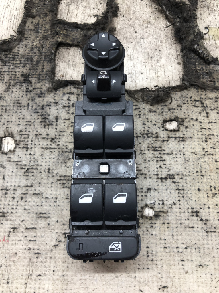 Butoane geamuri electrice Citroen C4 Picasso 1.6 Motorina 2016